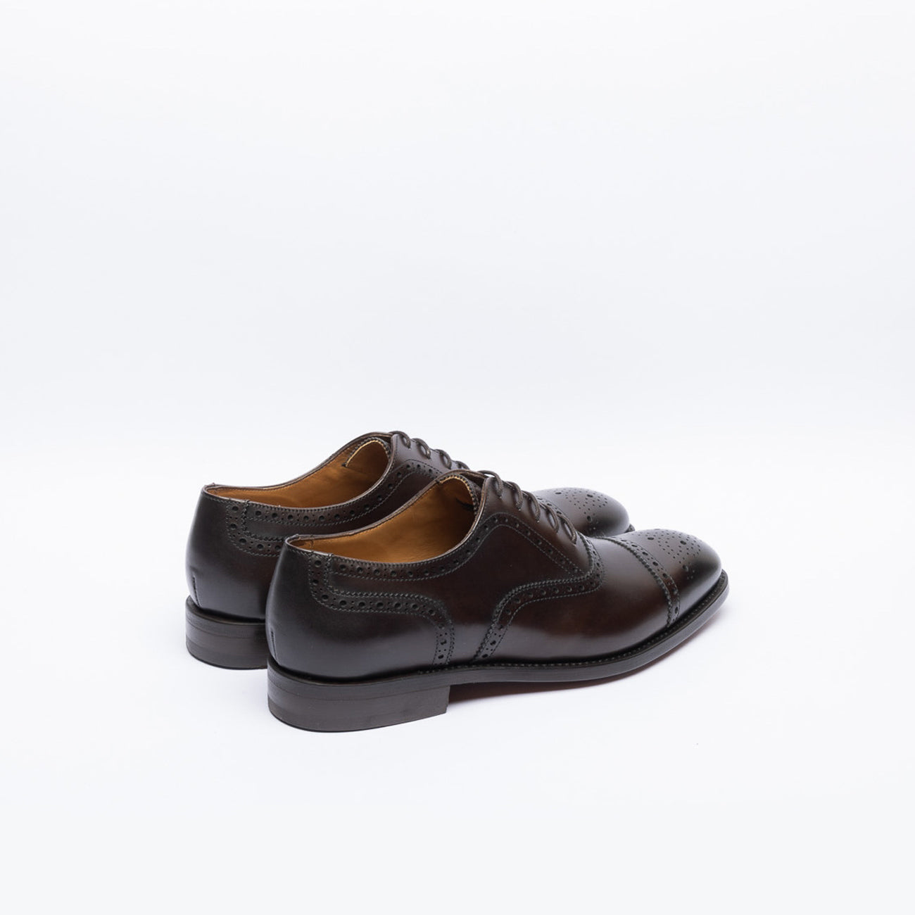 Stringata oxford Berwick 6870 in pelle marrone