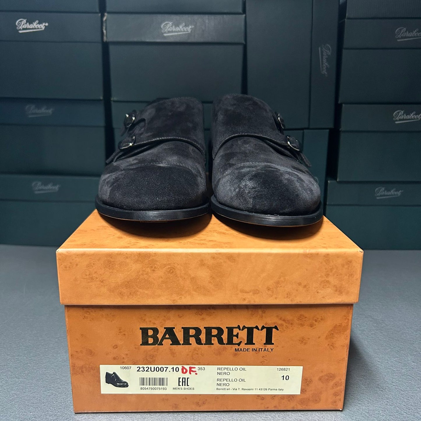 Doppia fibbia Barrett 232u007 in camoscio nero