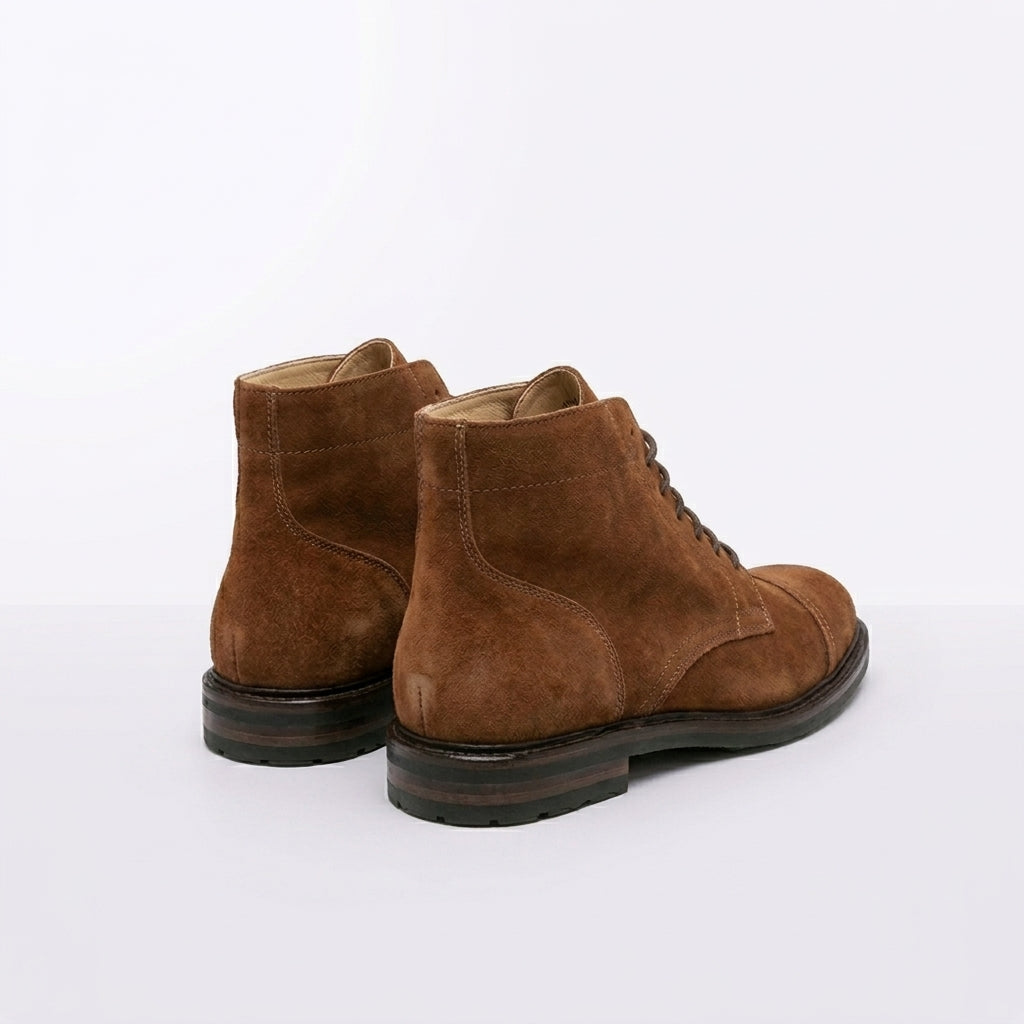 Stivale derby Astorflex Aldflex in camoscio marrone