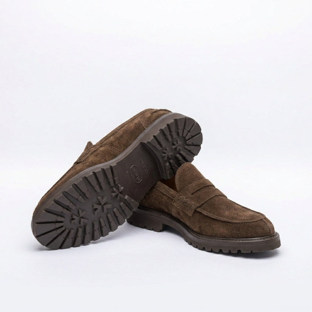Mocassino penny Tricker's James in camoscio marrone (Suola Vi-Lite)