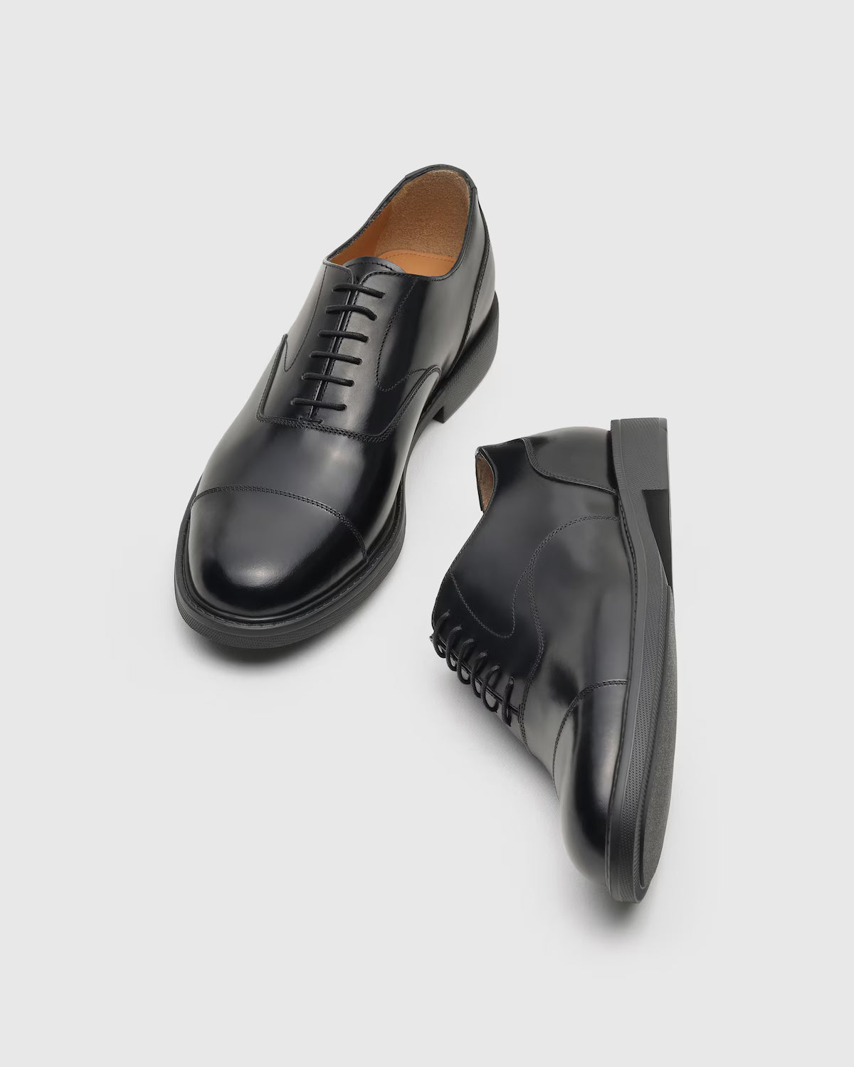 Stringata oxford Church's Walker 01 in pelle nera