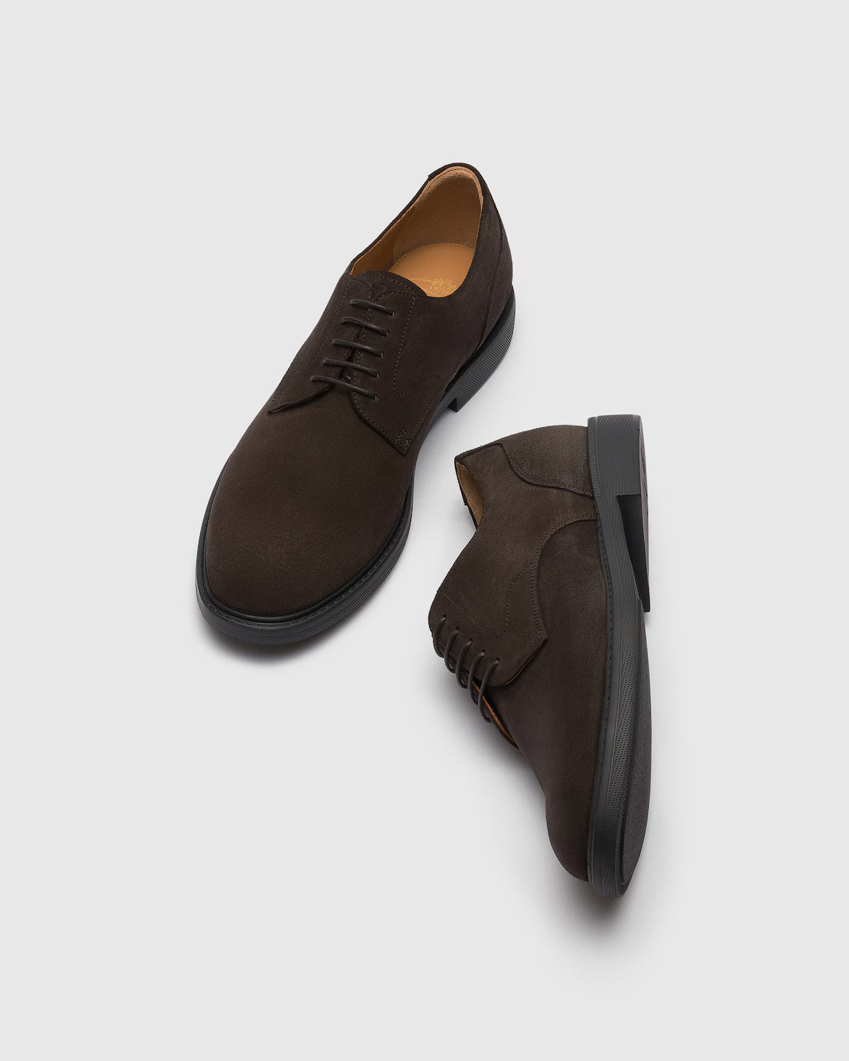Stringata oxford Church's Walker 02 in camoscio marrone