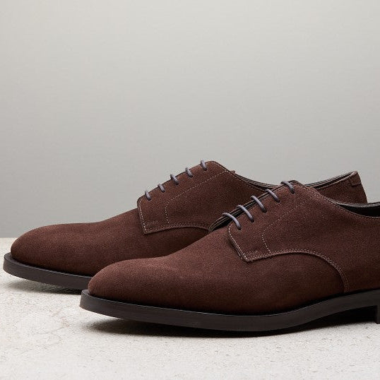 Stringata derby Edward Green Withworth in camoscio marrone