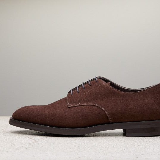 Stringata derby Edward Green Withworth in camoscio marrone