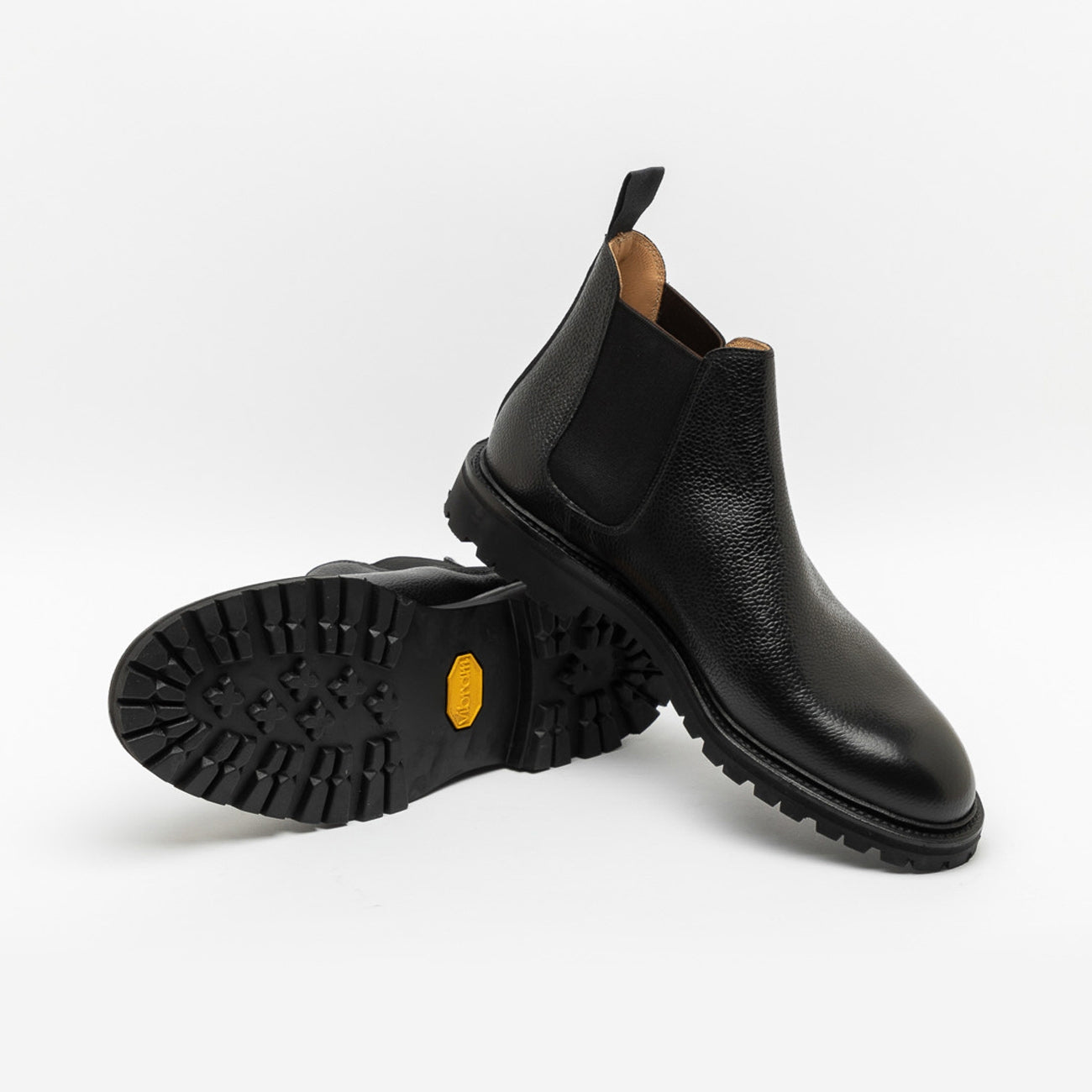 Polacco Crockett & Jones Chelsea 11 in pelle martellata nera