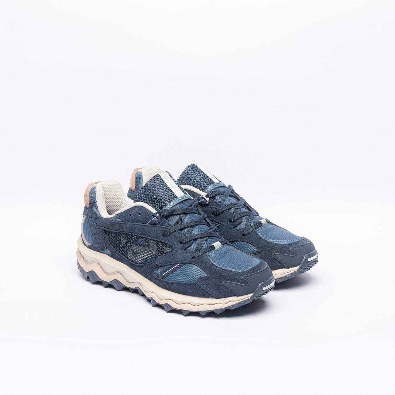 Sneaker trail running Mizuno Wave Mujin TL in camoscio e tessuto blu