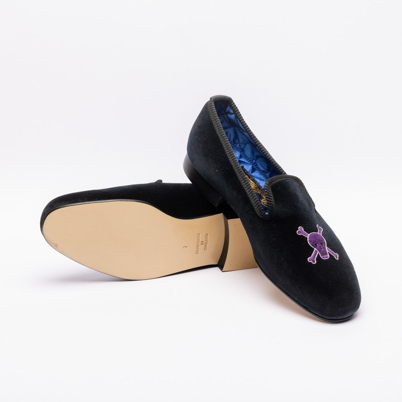 Bowhill & Elliott Skull velvet slipper in black