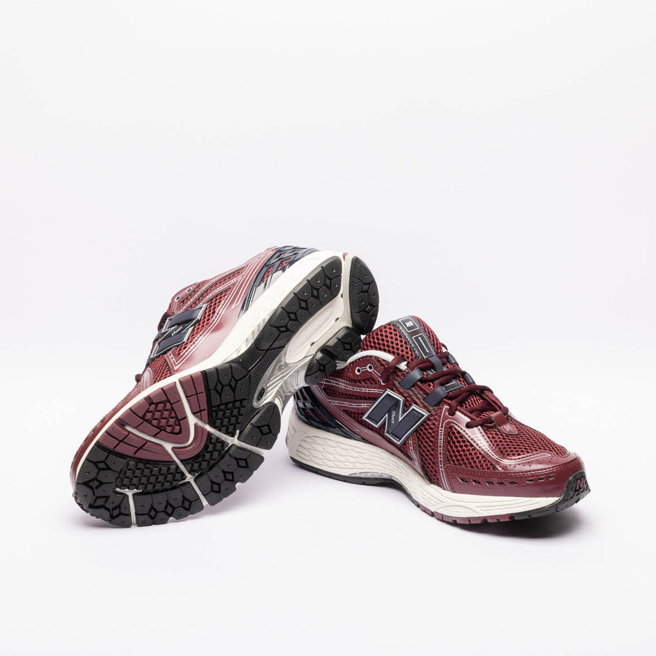 Sneaker fashion running New Balance 1906R in pelle e tessuto bordeaux