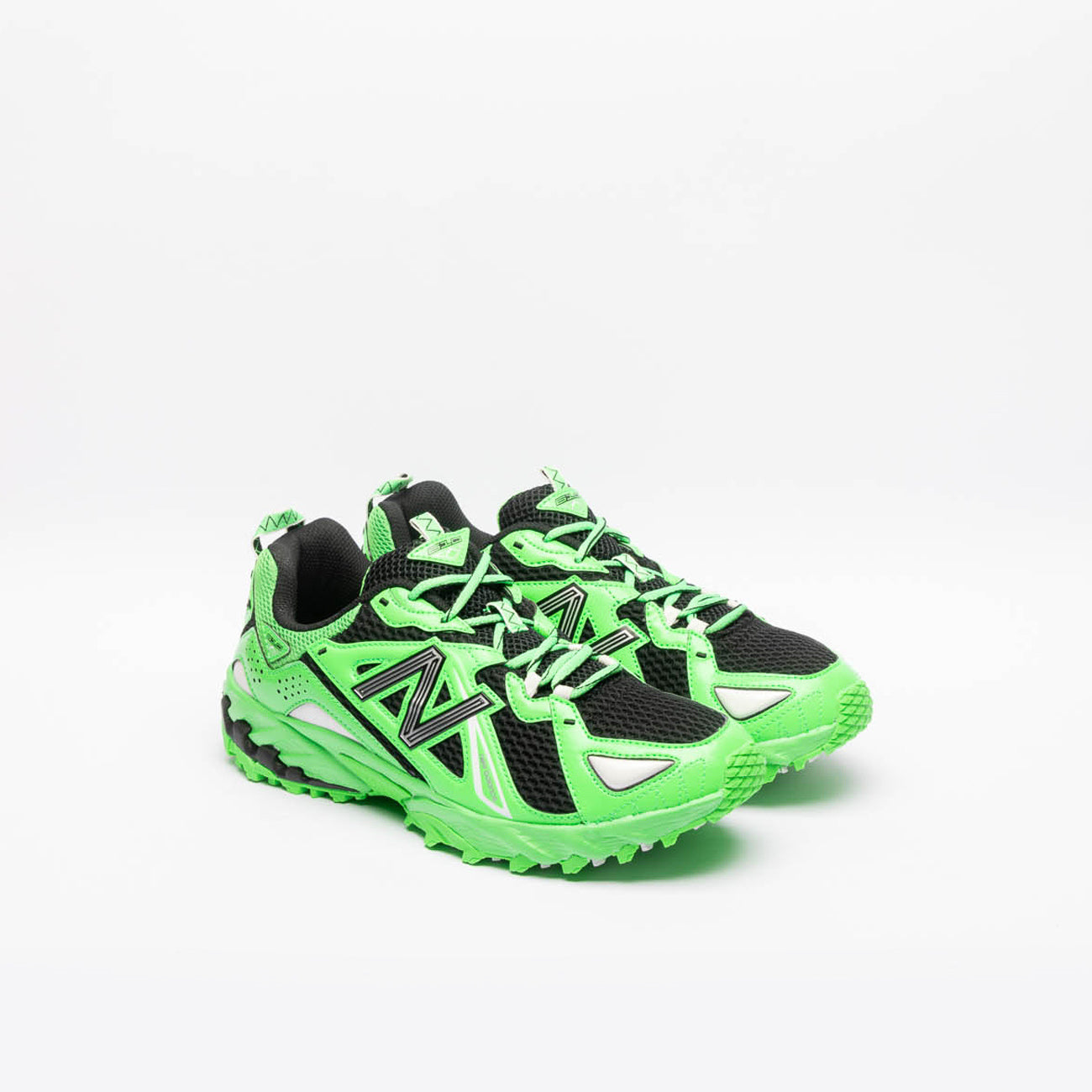 Sneaker fashion running New Balance 610v1 in pelle verde