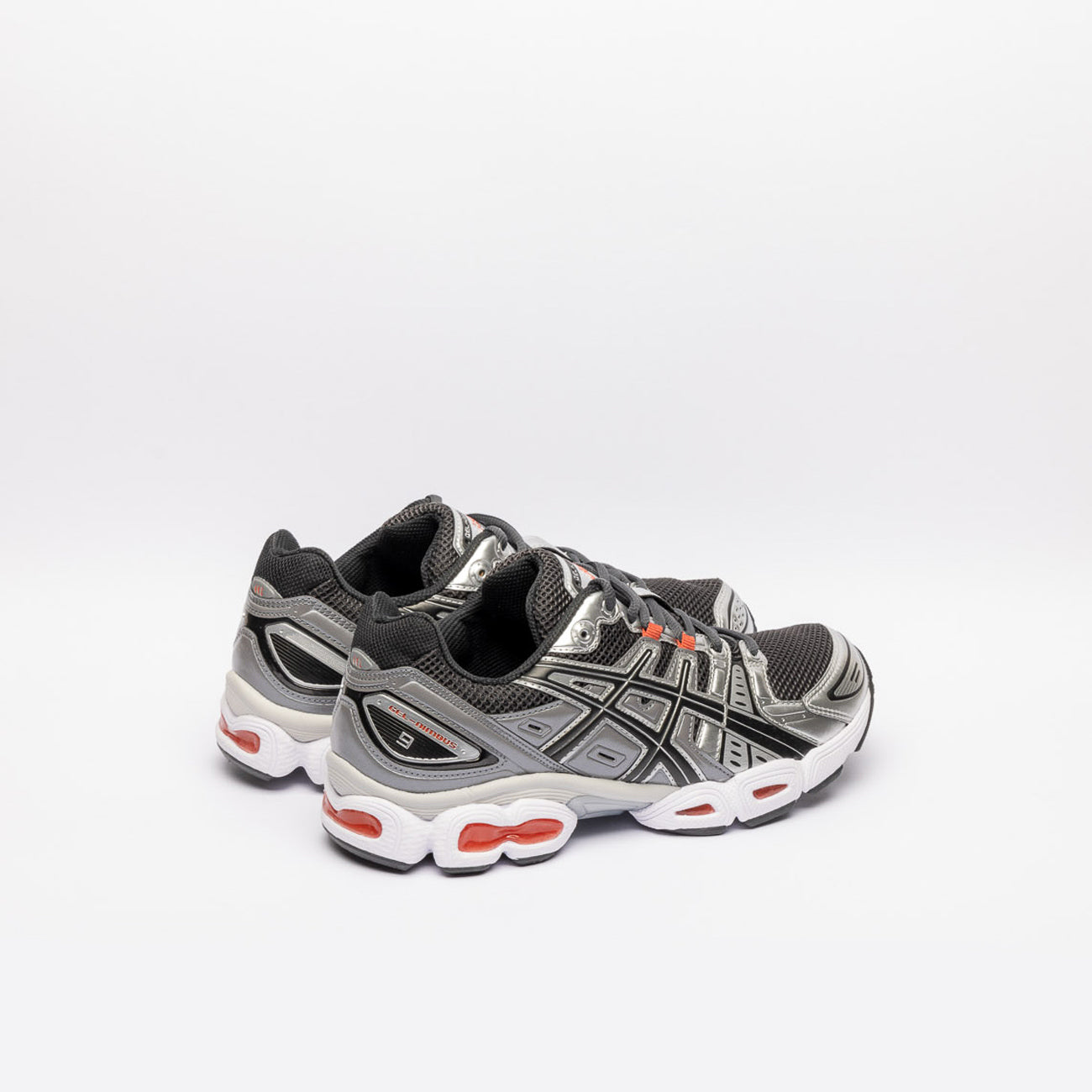 Sneaker running Asics Gel-Nimbus 9 in tessuto e pelle grigia